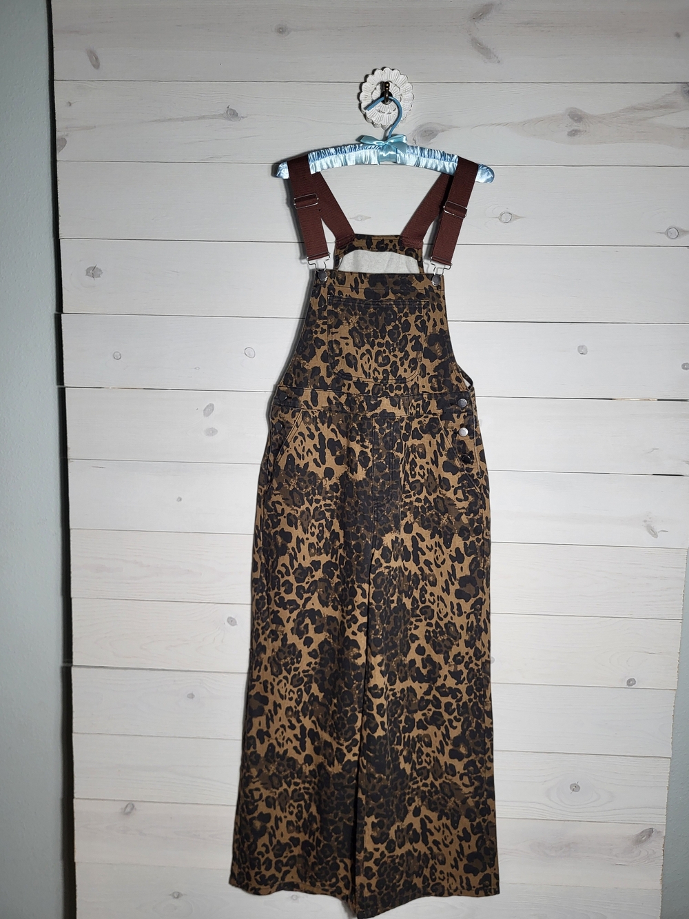 NWT Cider Overalls Oversized Cheetah Print Wide-Leg Cotton Cargo. - Picture 1 of 9